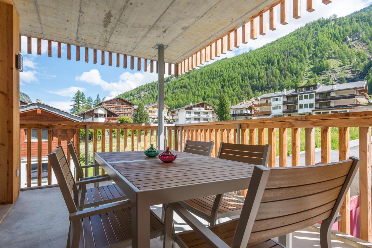 Montela Apartments - Haus F Saas-Grund Exterior photo